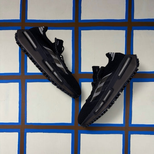 Adidas NMD R1 Black Sz 11